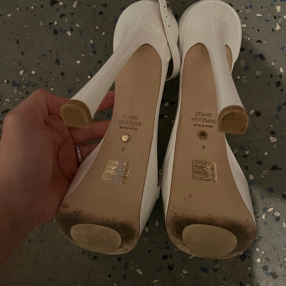 Stuart Weitzman Cream Strappy Heels - Picture 3 of 3